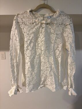 Hill House Ivory Floral Lace Long-Sleeve Blouse with Ruffle Collar